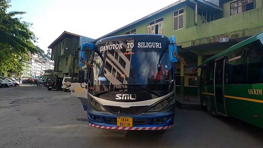 SNT-AC-Bus-Look-at-Siliguri
